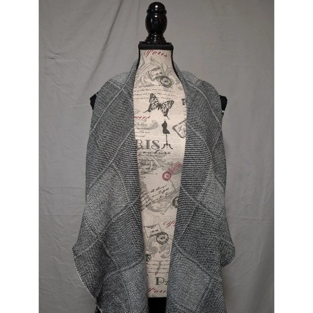 Women's Black White Plaid Fringe Wrap Sweater Vest Shawl‎ Drape Front Large New